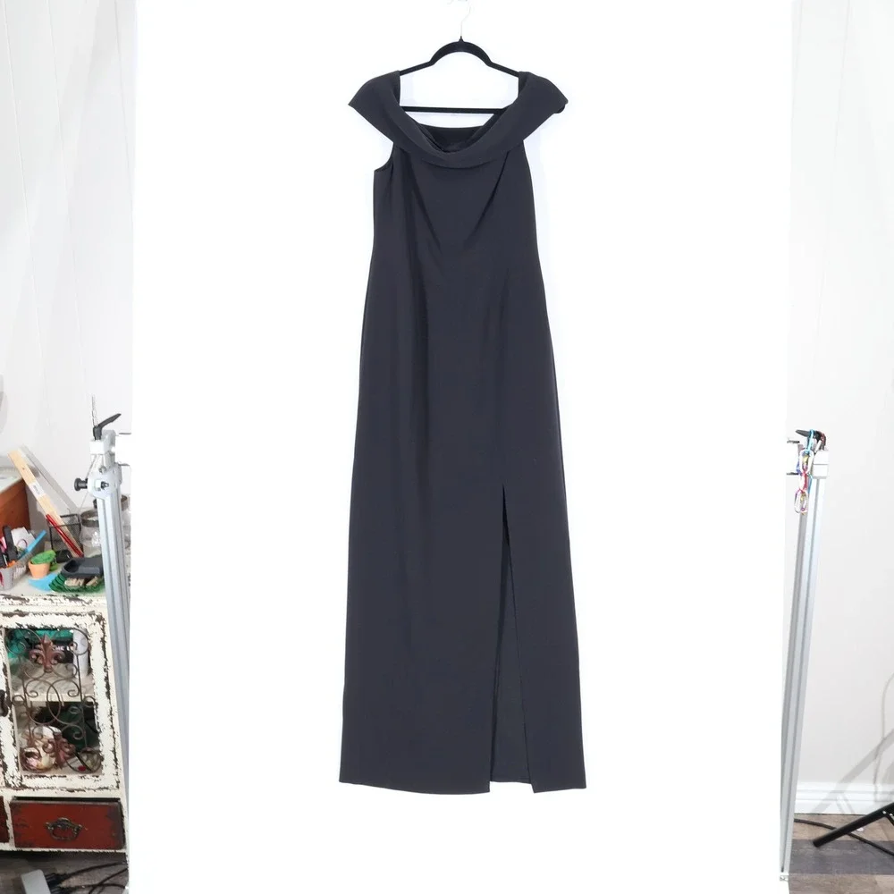 Lauren Ralph Lauren Off-Shoulder Gown Womens 8 Black Crepe Maxi Event $245 NWT
